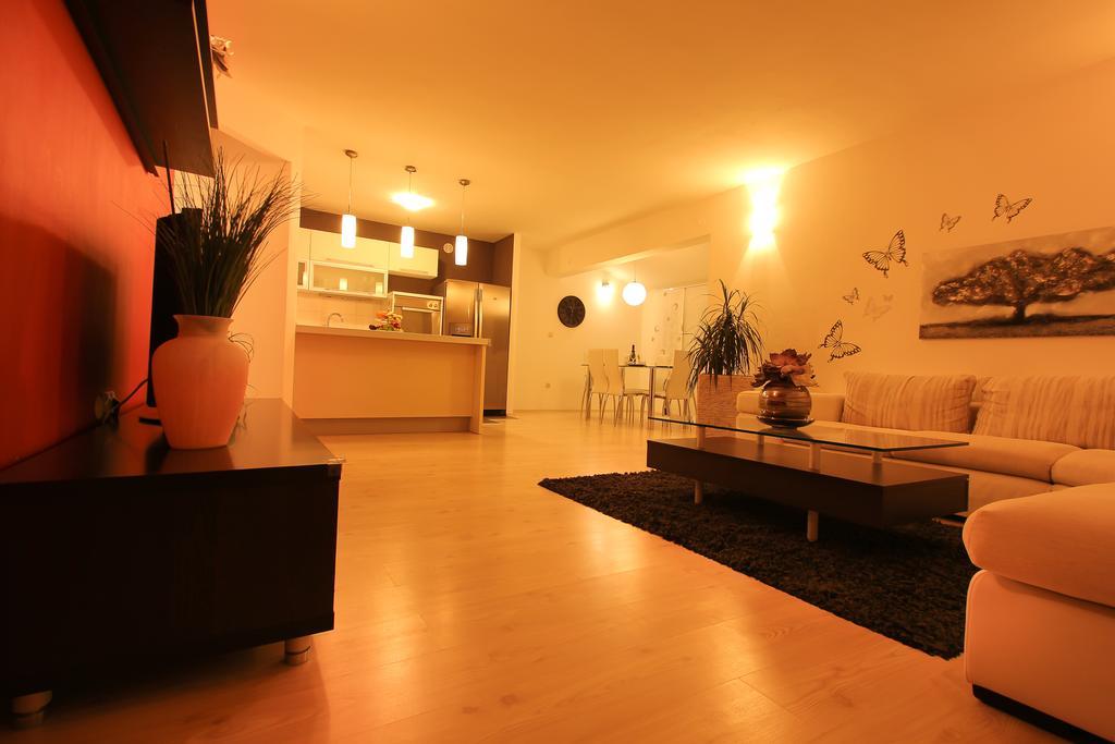 Apartment Lara Kastel Novi Exterior photo